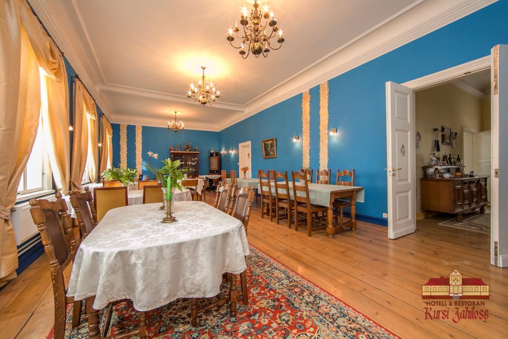 Kursi Hunting Manor Hotel Puurmani Екстериор снимка