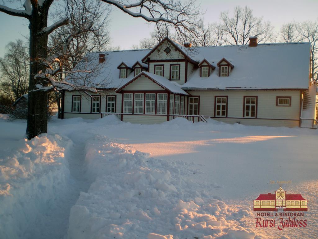 Kursi Hunting Manor Hotel Puurmani Екстериор снимка